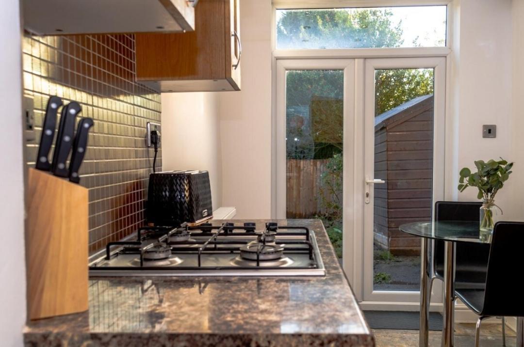 Charming York House- Walking Distance To Town Centre Villa Exterior foto